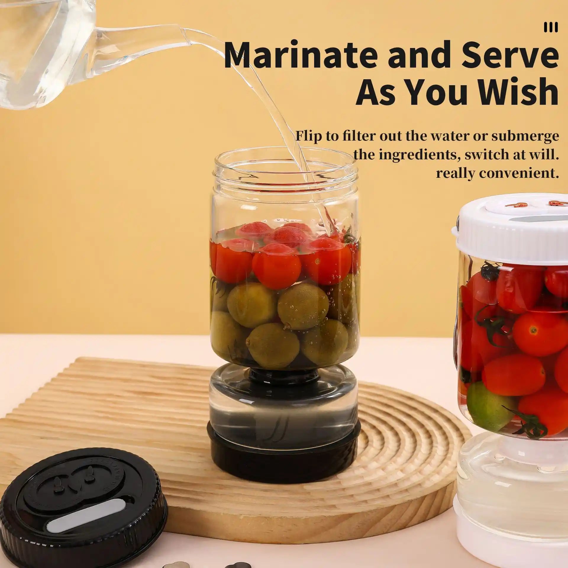 Dry-wet separation glass pickle jar