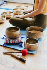Singing Bowls Antique Mani Singing Bowl - Third Eye Chakra 454Hz oldbowl608
