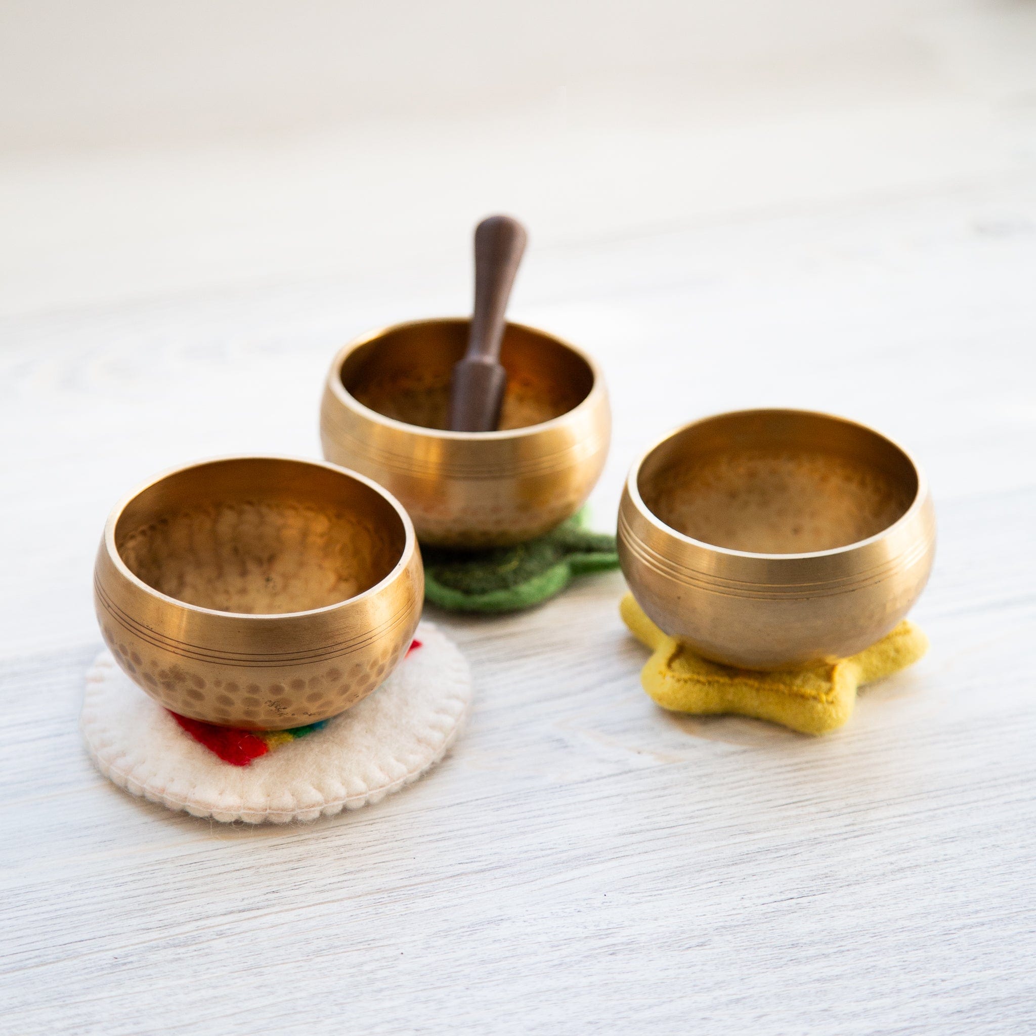 Singing Bowls Set of 3 Little Explorers Singing Bowl Set SB246.set