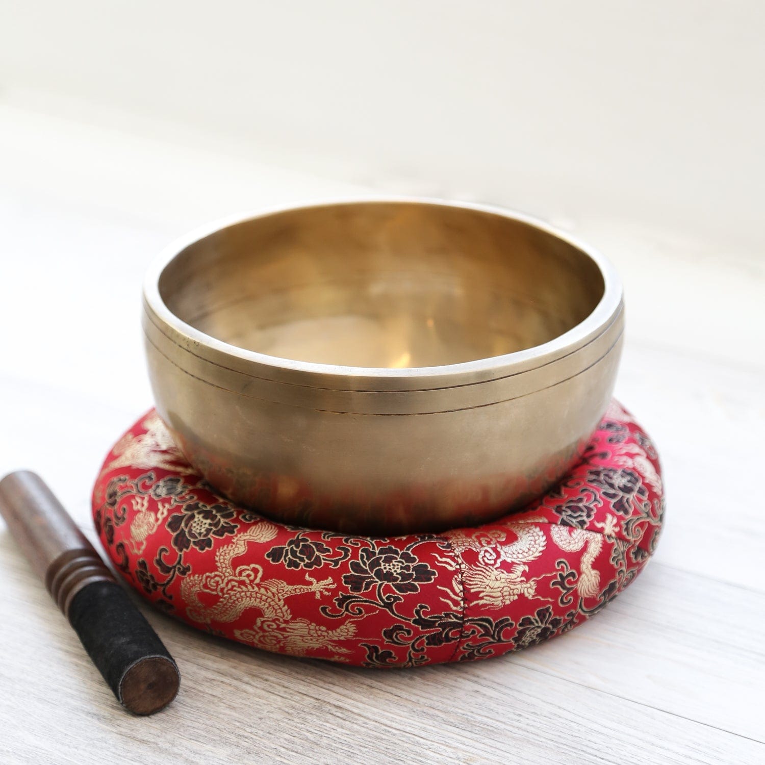 Singing Bowls Tibetan Lingam Singing Bowl SB224